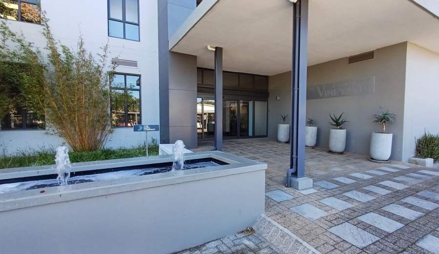 To Let commercial Property for Rent in Devon Park Western Cape